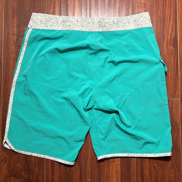 RVCA Boardshorts - Picture 2 of 4